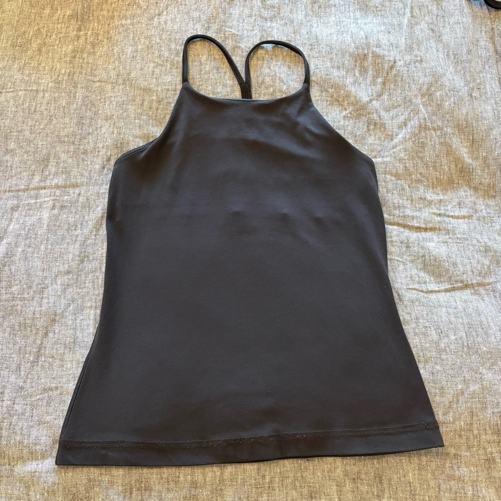 Lululemon high neck tank top